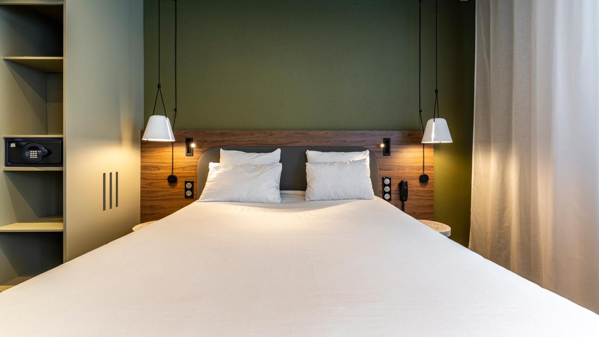 Suite met Queensize Bed en Slaapbank