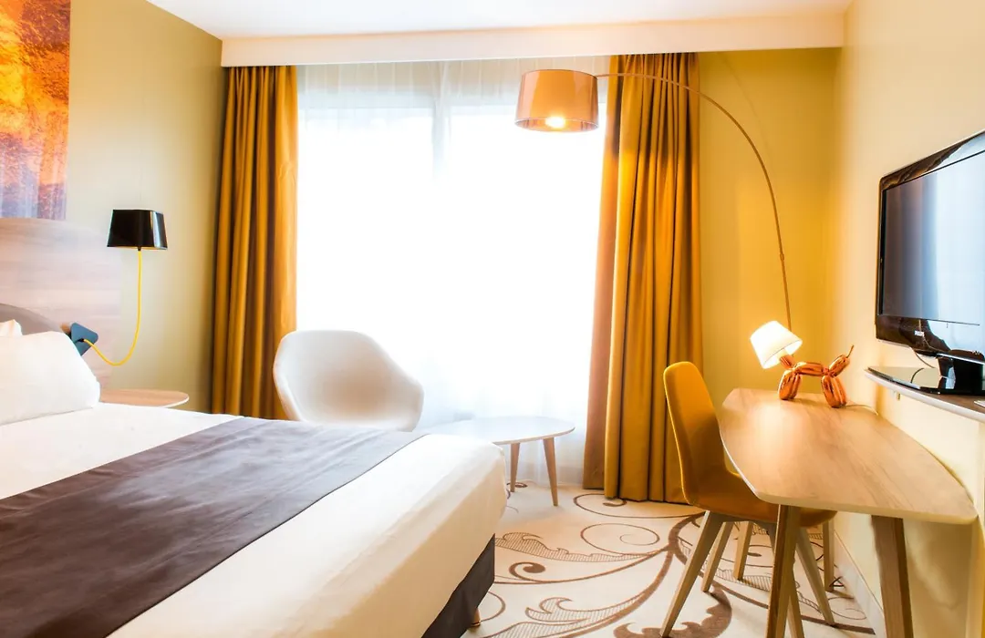 Holiday Inn Reims Centre By Ihg-1